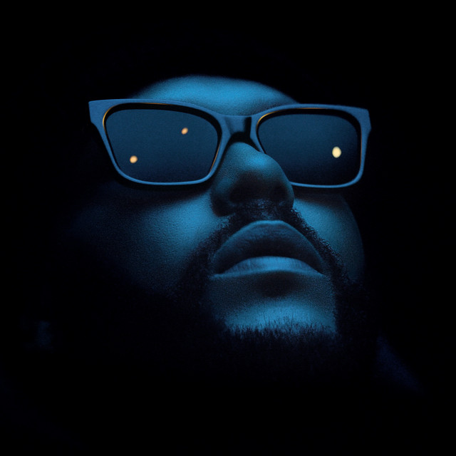 Capa do single Moth To A Flame. A imagem é escura e mostra o rosto do cantor The Weeknd iluminado por uma luz azul. Ele usa uma barba bem aparada e óculos de sol que refletem pontos luminosos. O fundo da imagem é preto.